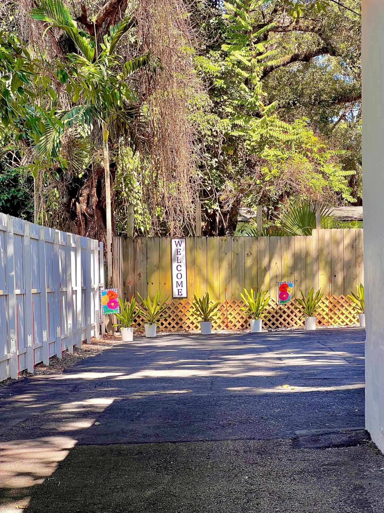 Private Guest House Miami Bagian luar foto
